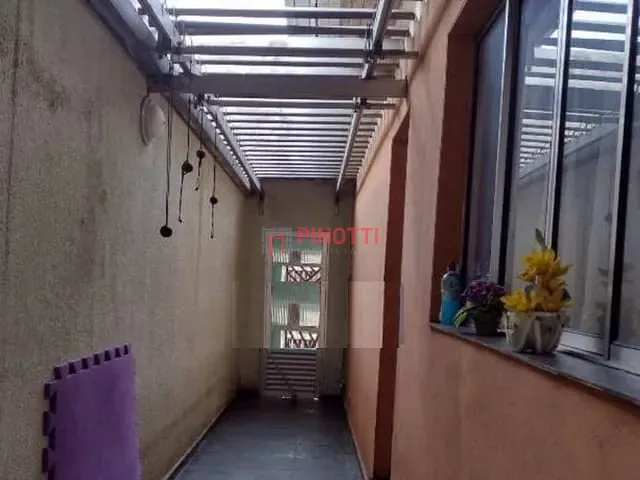 Sobrado 2 quartos e 2 banheiros, à venda, no bairro Parque São José em São Bernardo do Campo