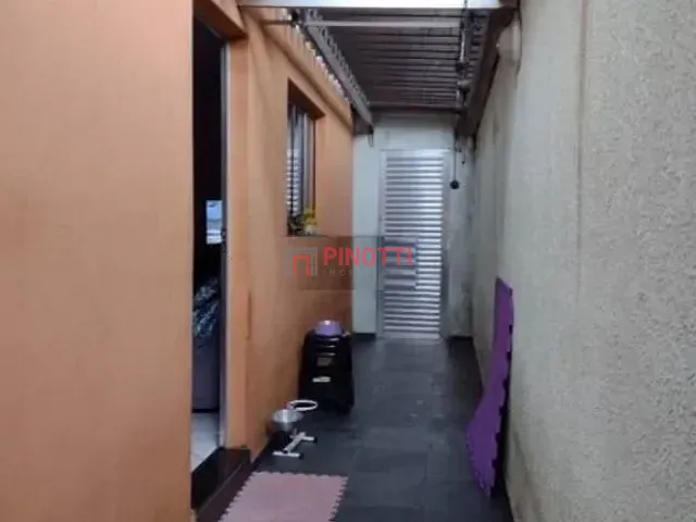 Sobrado 2 quartos e 2 banheiros, à venda, no bairro Parque São José em São Bernardo do Campo