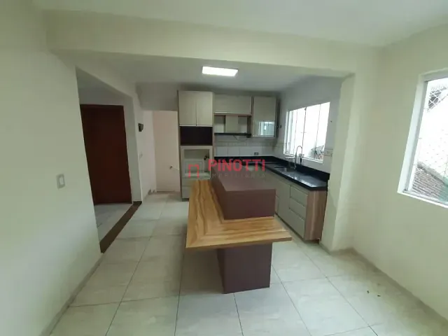 Sobrado 3 quartos e 4 banheiros, à venda, no bairro Nova Petrópolis em São Bernardo do Campo