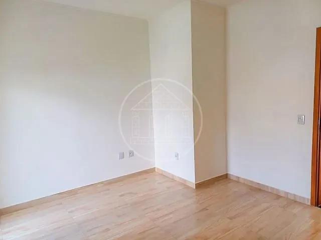 Sobrado com 125m² 2 quartos e 2 banheiros, à venda, no bairro Jardim Regis em São Paulo