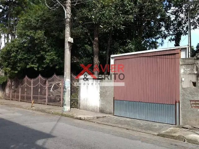 Sobrado com 1500m² 7 quartos e 6 banheiros, para alugar, no bairro Vila Carmosina em São Paulo