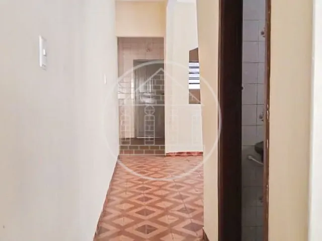 Sobrado com 245m² 5 quartos e 2 banheiros, à venda, no bairro Jardim Beatriz em São Paulo