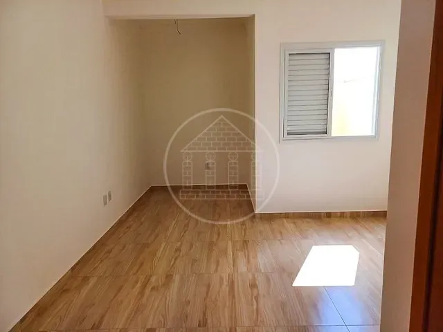 Sobrado com 80m² 2 quartos e 1 banheiro, à venda, no bairro Jardim Regis em São Paulo