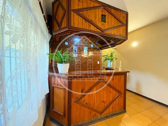 Sobrado com 190m² 3 quartos e 2 banheiros, à venda, no bairro Jardim Santa Helena em São Paulo