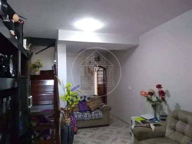 Sobrado com 100m² 2 quartos e 1 banheiro, à venda, no bairro Jardim São Bernardo em São Paulo