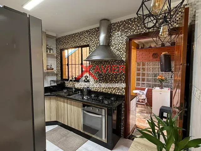 Sobrado 3 quartos e 2 banheiros, à venda, no bairro Cidade Líder em São Paulo