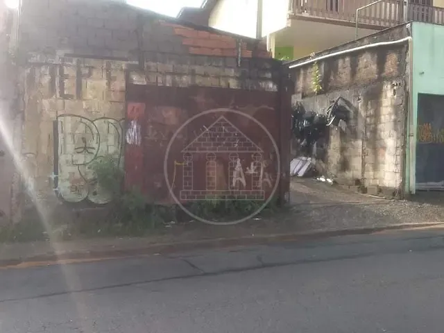 Sobrado com 299m² 2 quartos e 3 banheiros, à venda, no bairro Conjunto Habitacional Brigadeiro Faria Lima em São Paulo