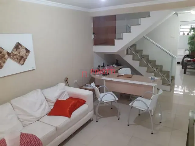 Sobrado 2 quartos e 1 banheiro, à venda ou para alugar, no bairro Vila Marlene em São Bernardo do Campo
