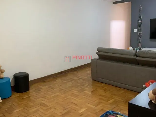 Sobrado 3 quartos e 2 banheiros, à venda, no bairro Nova Petrópolis em São Bernardo do Campo