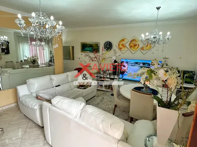 Sobrado 3 quartos e 3 banheiros, à venda, no bairro Jardim Brasília (Zona Leste) em São Paulo