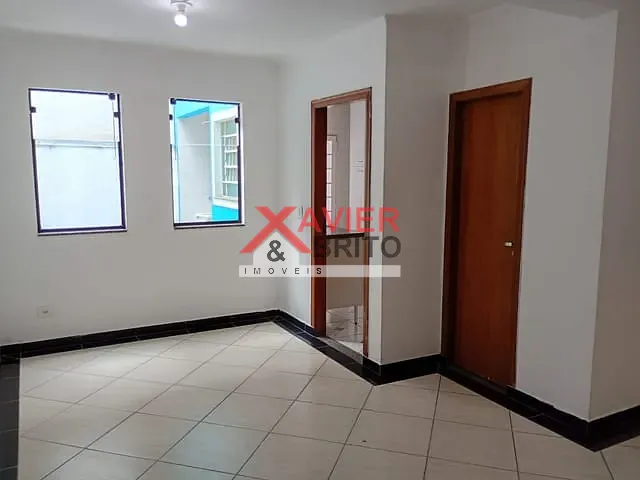 Sobrado 3 quartos e 3 banheiros, para alugar, no bairro Jardim Brasília (Zona Leste) em São Paulo