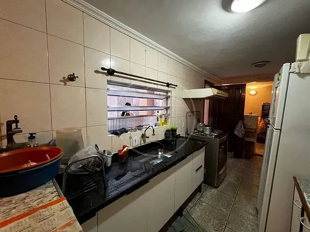 Sobrado com 125m² 3 quartos e 2 banheiros, à venda, no bairro Jardim São Pedro (Zona Sul) em São Paulo