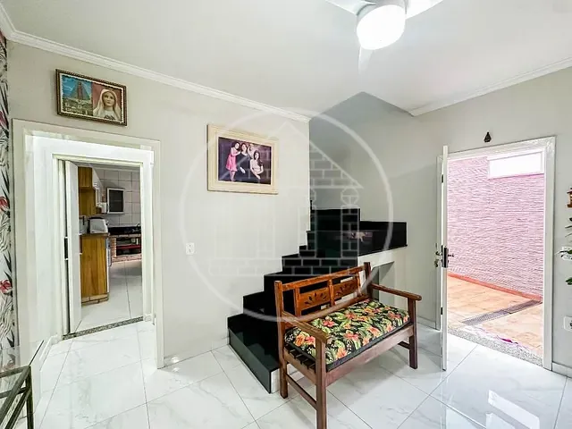 Sobrado com 140m² 3 quartos e 1 banheiro, à venda, no bairro Jardim Lallo em São Paulo