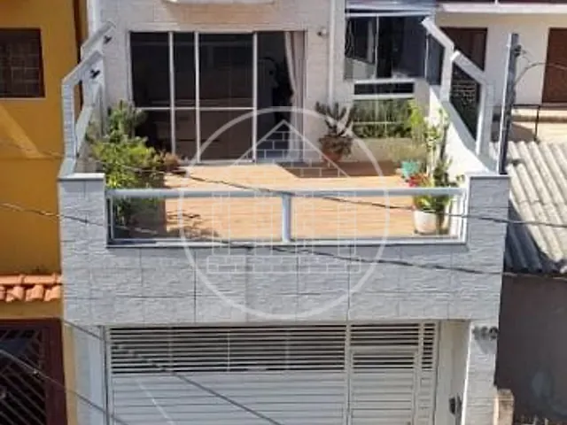 Sobrado com 140m² 3 quartos e 1 banheiro, à venda, no bairro Jardim Lallo em São Paulo
