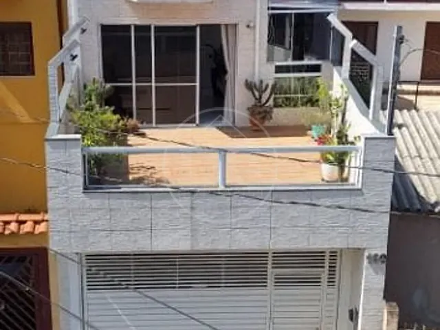 Sobrado com 140m² 3 quartos e 1 banheiro, à venda, no bairro Jardim Lallo em São Paulo