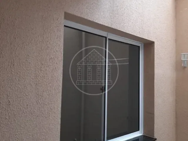 Sobrado com 243m² 4 quartos e 2 banheiros, à venda, no bairro Embu Mirim em Itapecerica da Serra
