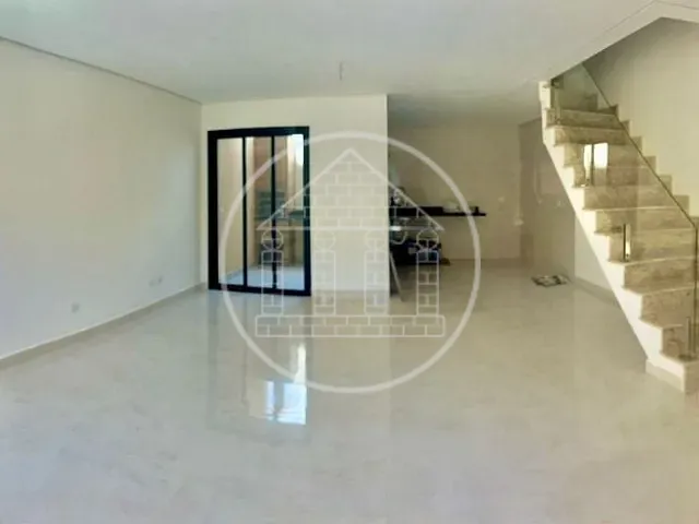 Sobrado com 87m² 3 quartos e 2 banheiros, à venda, no bairro Jardim Santa Cruz (Campo Grande) em São Paulo