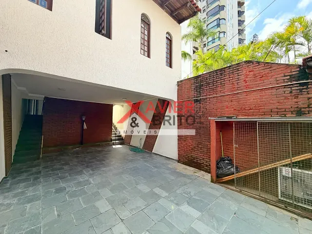 Sobrado com 360m², à venda, no bairro Vila Gomes Cardim em São Paulo