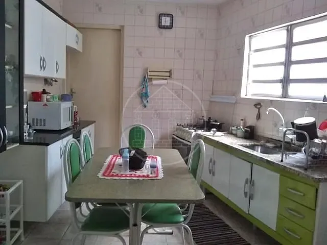 Sobrado com 324m² 6 quartos e 6 banheiros, à venda, no bairro Jardim Maria Luiza em São Paulo