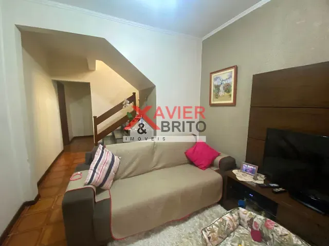 Sobrado 4 quartos e 2 banheiros, à venda, no bairro Jardim Maringá em São Paulo
