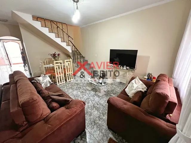 Sobrado 2 quartos e 2 banheiros, à venda, no bairro Jardim Brasília (Zona Leste) em São Paulo