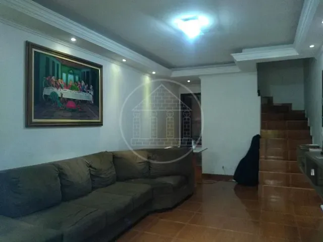 Sobrado com 80m² 2 quartos e 1 banheiro, à venda, no bairro Rio Bonito em São Paulo