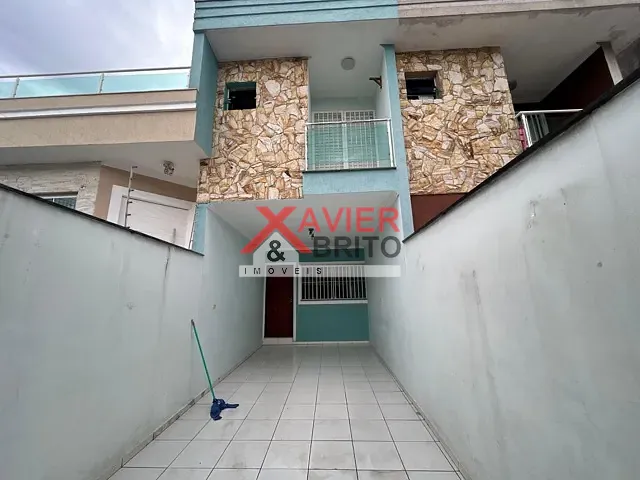 Sobrado 3 quartos e 2 banheiros, para alugar, no bairro Jardim Eliane em São Paulo