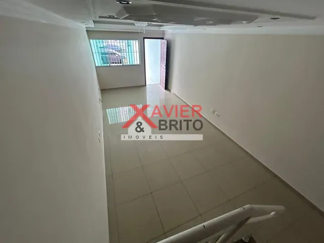 Sobrado 3 quartos e 2 banheiros, para alugar, no bairro Jardim Eliane em São Paulo