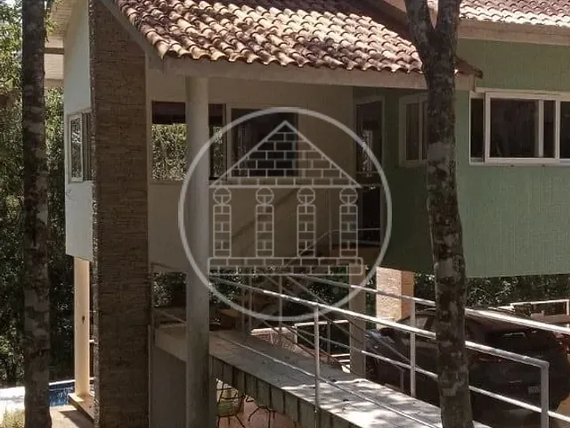 Sobrado com 1560m² 3 quartos e 3 banheiros, à venda, no bairro Lagoa Grande em Embu-Guaçu