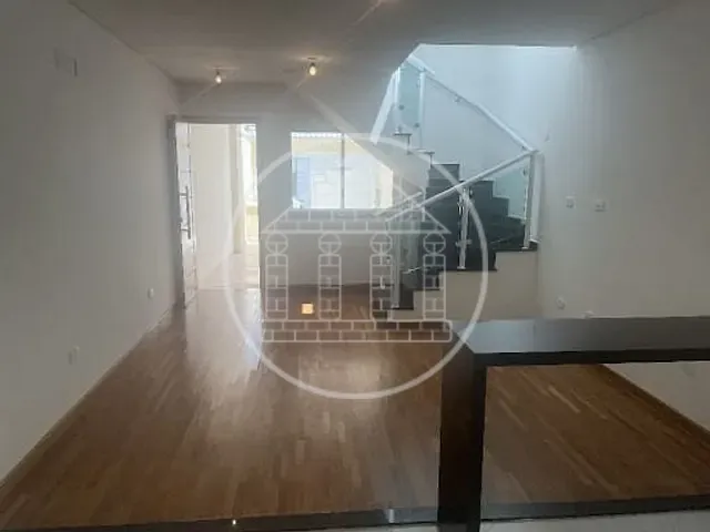 Sobrado com 104m² 3 quartos e 4 banheiros, à venda, no bairro Vila Isa em São Paulo