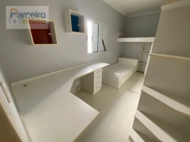 Sobrado 3 quartos e 3 banheiros, à venda, no bairro Vila Aricanduva em São Paulo