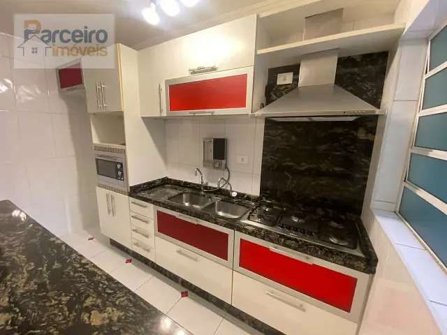 Sobrado 4 quartos e 3 banheiros, à venda, no bairro Vila Aricanduva em São Paulo