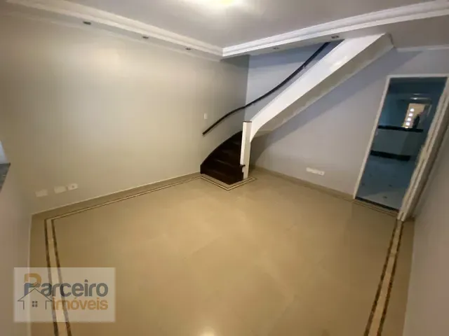Sobrado 4 quartos e 3 banheiros, à venda, no bairro Vila Aricanduva em São Paulo