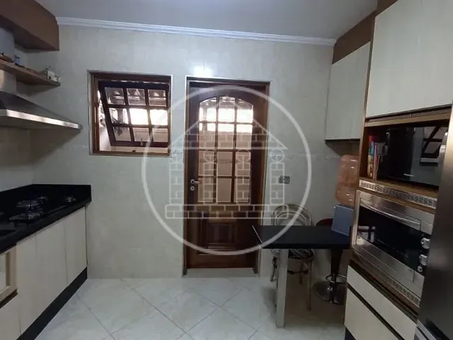 Sobrado com 110m² 2 quartos e 1 banheiro, à venda, no bairro Parque Munhoz em São Paulo