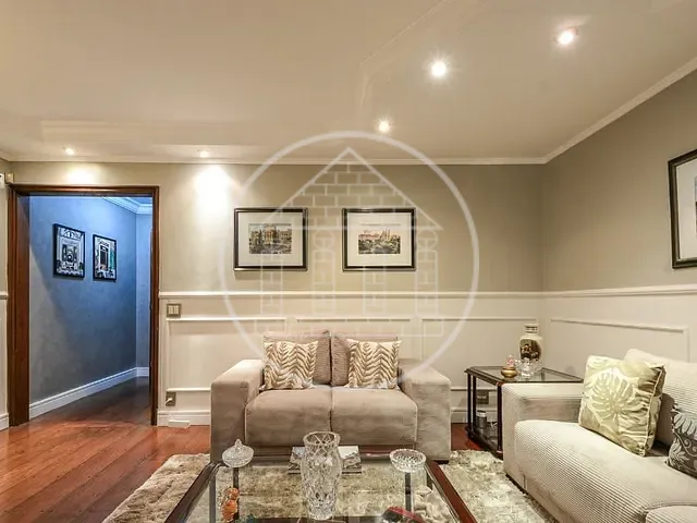 Sobrado com 215m² 3 quartos e 3 banheiros, à venda, no bairro Jardim da Glória em São Paulo