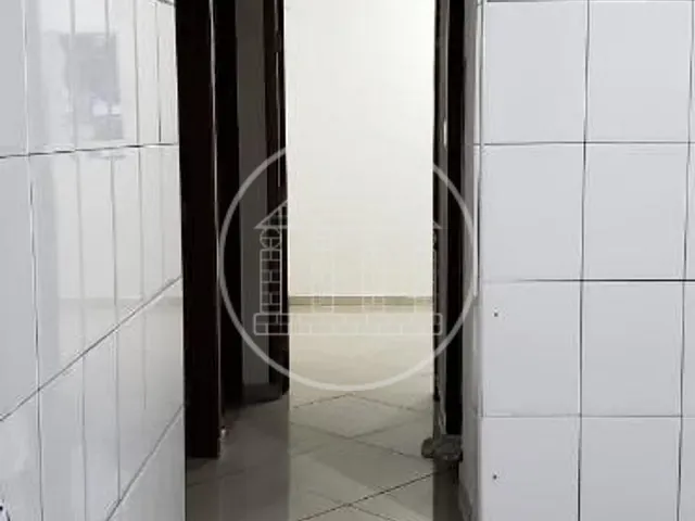 Sobrado com 250m² 4 quartos e 2 banheiros, à venda, no bairro Jardim Ipê em São Paulo