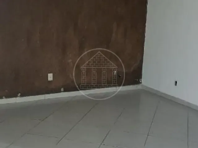 Sobrado com 250m² 4 quartos e 2 banheiros, à venda, no bairro Jardim Ipê em São Paulo