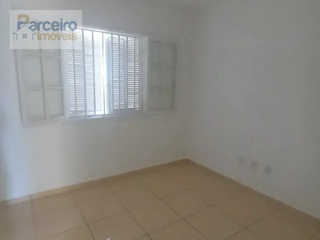 Sobrado 2 quartos e 1 banheiro, para alugar, no bairro Parada XV de Novembro em São Paulo