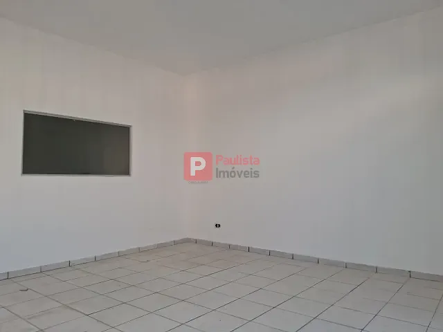 Sobrado com 175m², para alugar, no bairro Campo Belo em São Paulo