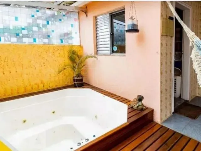 Sobrado com 150m² 3 quartos e 2 banheiros, à venda, no bairro Parque Jabaquara em São Paulo