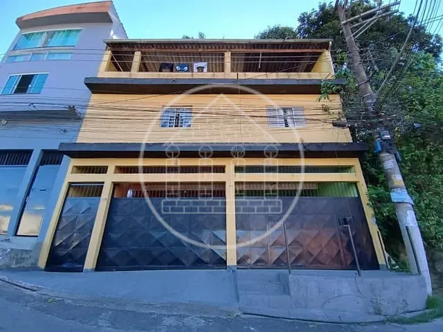 Sobrado com 350m² 4 quartos e 3 banheiros, à venda, no bairro Jardim Noronha em São Paulo
