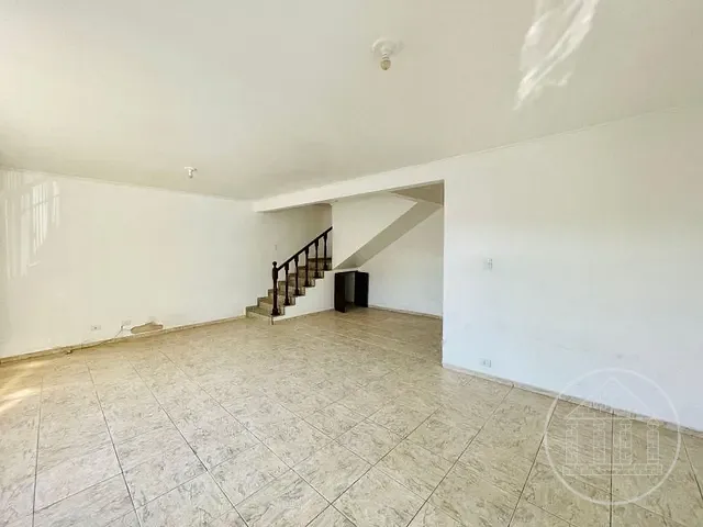 Sobrado com 250m² 4 quartos e 4 banheiros, à venda, no bairro Jardim Campinas em São Paulo