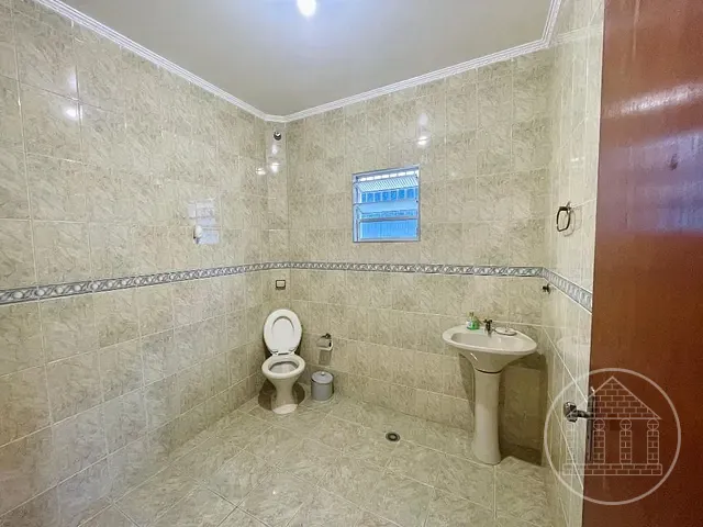 Sobrado com 250m² 4 quartos e 4 banheiros, à venda, no bairro Jardim Campinas em São Paulo
