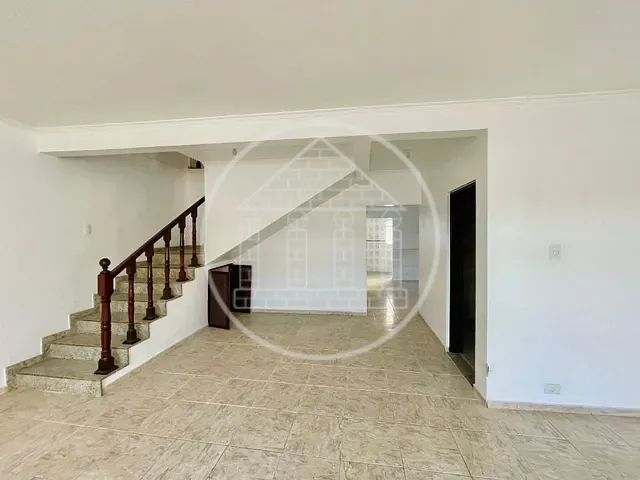 Sobrado com 250m² 4 quartos e 4 banheiros, à venda, no bairro Jardim Campinas em São Paulo