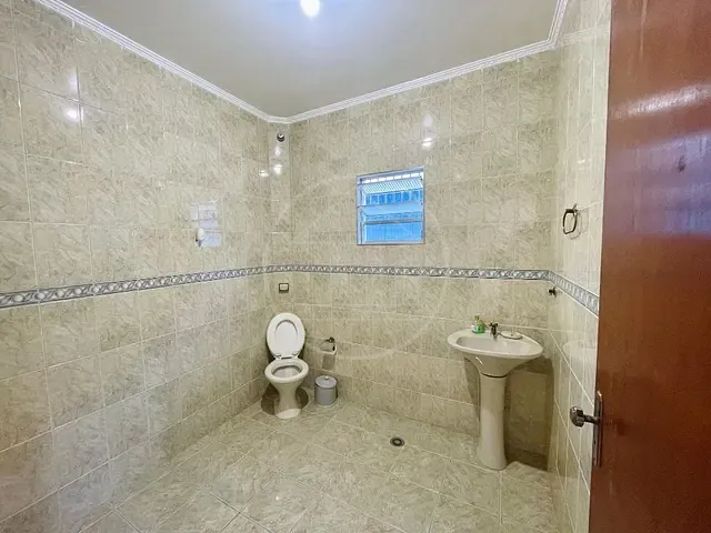 Sobrado com 250m² 4 quartos e 4 banheiros, à venda, no bairro Jardim Campinas em São Paulo