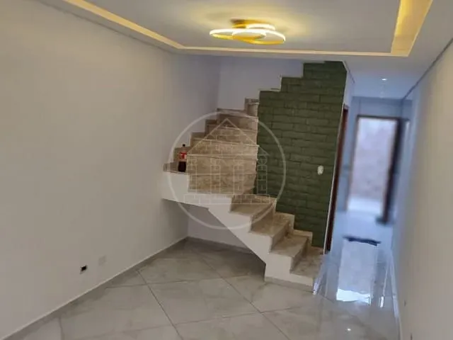 Sobrado com 125m² 3 quartos e 3 banheiros, à venda, no bairro Jardim Ana Lúcia em São Paulo