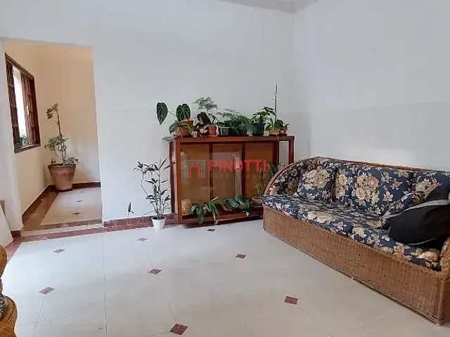 Sobrado 4 quartos e 2 banheiros, à venda ou para alugar, no bairro Jardim Nova Petrópolis em São Bernardo do Campo