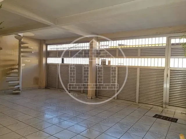 Sobrado com 168m² 3 quartos e 2 banheiros, à venda, no bairro Parque Planalto em São Paulo