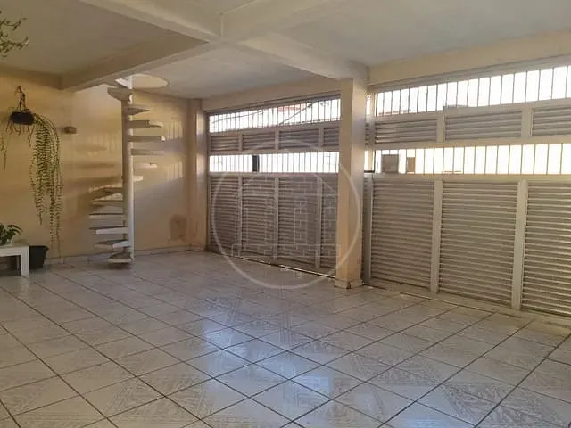 Sobrado com 168m² 3 quartos e 2 banheiros, à venda, no bairro Parque Planalto em São Paulo
