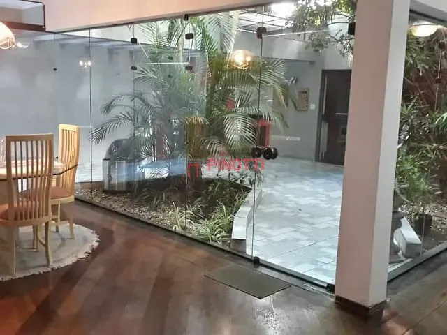 Sobrado 4 quartos e 6 banheiros, à venda, no bairro Nova Petrópolis em São Bernardo do Campo